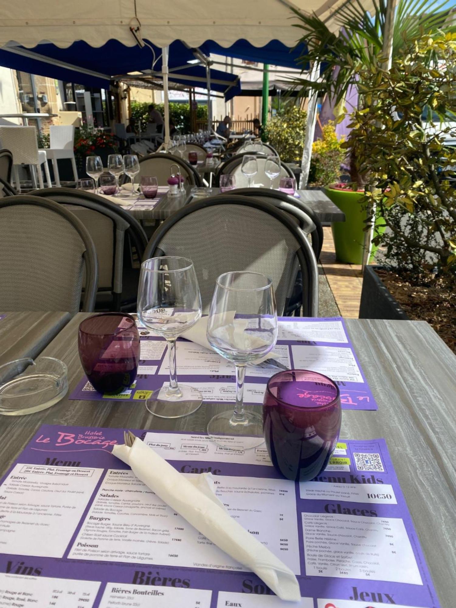 Logis Hotel Le Bocage Montmarault Exterior photo